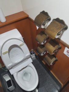 toiletrolls